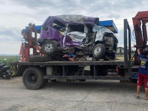 Sopir Ambulans Tewas Tertabrak KA di Kediri Usai Antarkan Jenazah Pasien