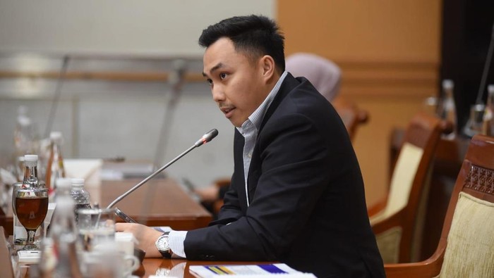 Anggota Komisi III DPR Stevano Rizki Adranacus