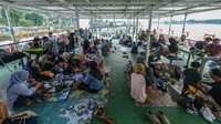 Badan Pusat Statistik (BPS) Sulawesi Tenggara (Sultra) mencatat peningkatan jumlah penumpang angkutan laut domestik di wilayah itu pada Oktober 2024 sebanyak 201.701 jiwa, yakni lebih tinggi dibandingkan bulan sebelumnya sebanyak 187.896 jiwa.