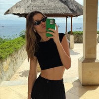 Luna Bilj datang ke Indonesia untuk menonton langsung Marteen Paes bermain di GBK beberapa waktu lalu. Kesempatan itu pun dimanfaatkannya untuk sekaligus berlibur di Bali bersama kekasihnya.Foto: Dok. Instagram/TikTok Luna Bilj