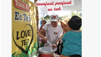 Bangga menjadi penjual es teh. Foto: X.com