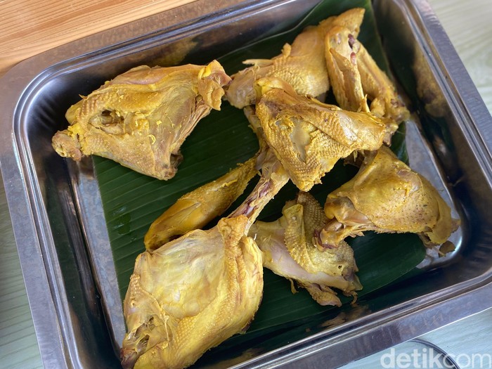 Monica Kitchen, nasi ayam Semarang di Pasar Modern Intermoda BSD
