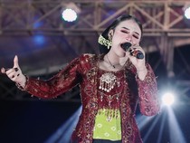 Lirik Lagu Ayang Ayang Niken Salindry Beserta Maknanya, Trending di YouTube!