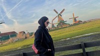 Ia pun terlihat memposting beberapa foto-foto dan kegiatannya di media sosial miliknya. Foto: instagram Paula Verhoeven
