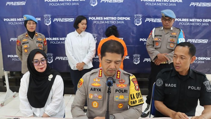 Polisi menangkap pengasuh daycare di Sawangan, Depok yang tega menyiram air panas kepada bayi berusia 1 tahun.