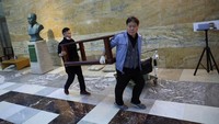 Yoon mengumumkan darurat militer pada Selasa (3/12) untuk menggagalkan kekuatan anti-negara di antara para penentangnya.