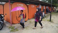 Jumlah pengungsi bencana banjir di pusat bantuan sementara (PPS) di Malaysia menurun menjadi 99.823 hingga Senin malam, dibandingkan 112.455 pada Minggu sore.