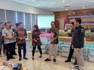 Rekapitulasi KPU Rembang: Harno-Hanies dan Luthfi-Taj Yasin Unggul