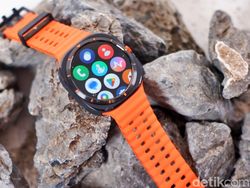 Wujud Gahar Samsung Galaxy Watch Ultra Harga Rp 9 Juta