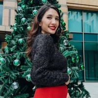 Acha Sinaga saat ini tengah hamil anak ketiga. Kabar kehamilannya itu dibagikan melalui sebuah video singkat. Diperkirakan anak ketiganya itu juga akan masuk sebagai generasi beta yang lahir di tahun 2025. Foto: Instagram @achasinaga