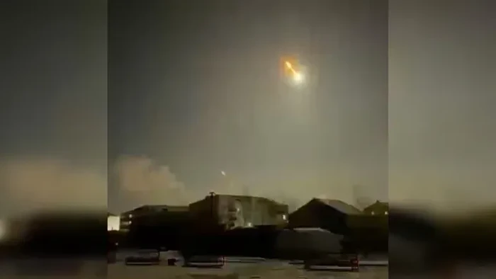 Ada asteroid baru yang tabrak Bumi hingga buat langit Siberia terang. Ini penjelasannya.