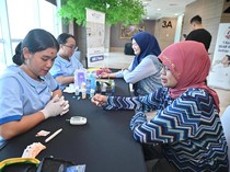 Antusias Warga Ikut Cek Kesehatan Gratis