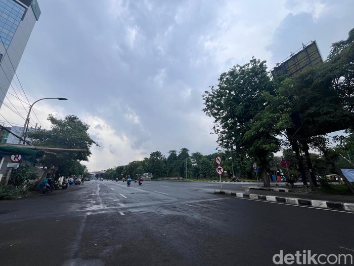 Awan di Langit Surabaya