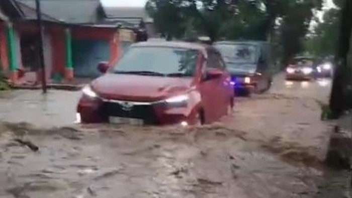 banjir di bojonegoro
