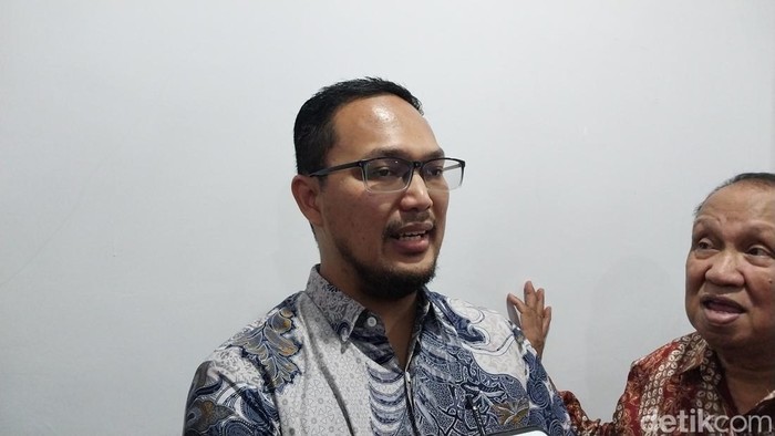 Direktur RS Bambang Shita Teddy Prawiro