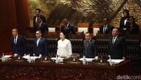 Penetapan lima pimpinan KPK terpilih dilakukan di ruang Komisi III DPR kompleks parlemen, Senayan, Jakarta.  