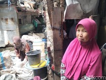 Mimpi Besar Nunung dari Gubuk Kecil di Tengah Kota Bandung