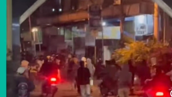 Heboh bentrokan di Universitas Katolik Santo Thomas Medan. (Istimewa)