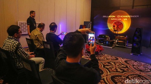 High End Audio Club (IHEAC) Audio Video Show 2024 kembali hadir di Fairmont, Jakarta. Pameran ini pun digelar di dalam kamar hotel.