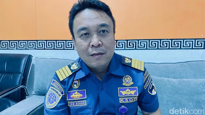 Kabid Lalu Lintas Laut KSOP Ambon, Iyan Ashari.