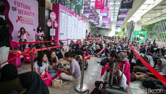 Suasana Jakarta X Beauty 2024 di Jakarta, Kamis (5/12/2024). Acara kecantikan terbesar di Indonesia ini mengusung tema Future of Beauty.