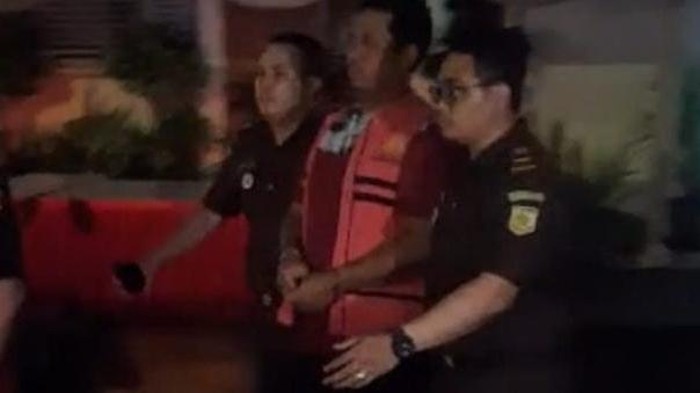 Kades Trosobo Sidoarjo jadi tersangka pungli