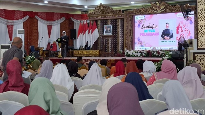 Kepala Dinas Pemberdayaan Perempuan dan Anak Sumsel, Fitriani dalam kegiatan Peringatan Hari Ibu ke-96