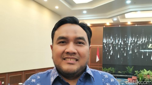 Kepala Kantor Imigrasi Kelas II TPI Labuan Bajo Jaya Mahendra. (Ambrosius Ardin)