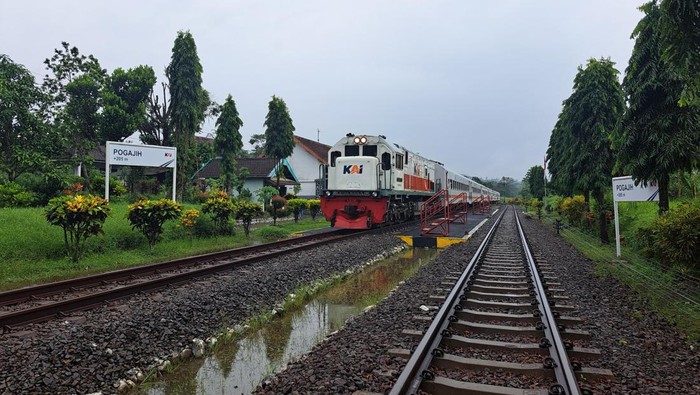 Kereta Api