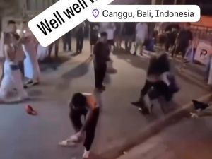 Viral Gerombolan WNA-Warga Lokal Duel di Jalanan Canggu