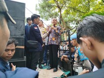 Rektor dan Dosen UTM Ikut Turun Aksi Solidaritas Pembunuhan Mahasiswanya