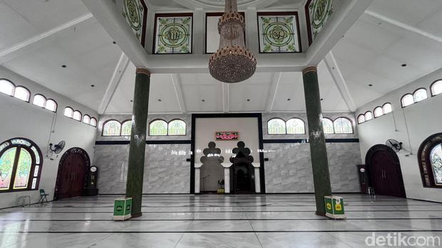 Masjid Rahmat Surabaya