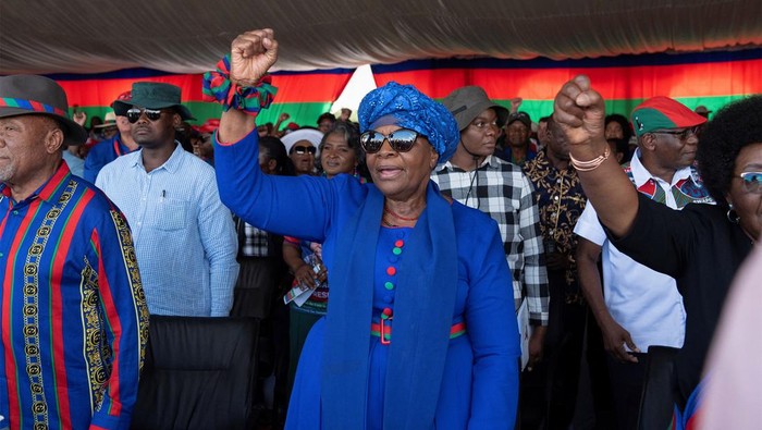 Netumbo Nandi-Ndaitwah Namibia mengukir sejarah baru. Kini, negara di benua Afrika itu memiliki presiden wanita pertama yakni Netumbo Nandi-Ndaitwah.