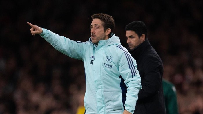 LONDON, ENGLAND - OCTOBER 22:  Arsenal set piece coach Nicolas Jover and manager Mikel Arteta (right) during the UEFA Champions League 2024/25 League Phase MD3 match between Arsenal FC and FC Shakhtar Donetsk at Emirates Stadium on October 22, 2024 in London, England. (Photo by Visionhaus/Getty Images)