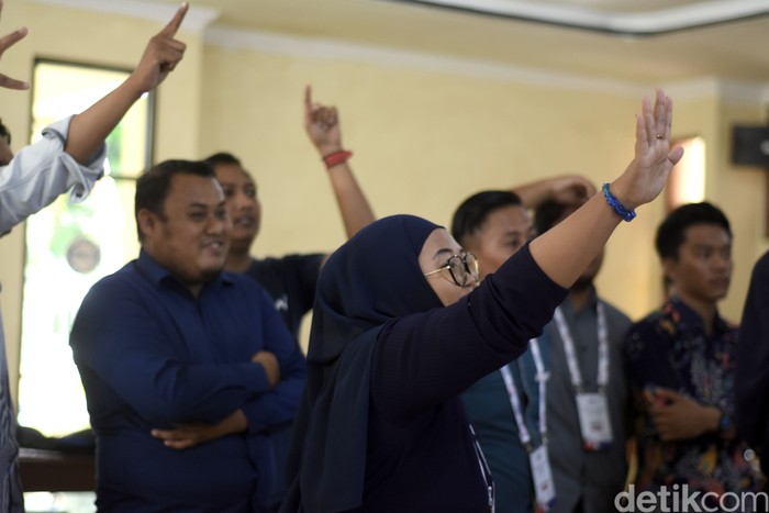 Pelatihan Bahasa Inggris untuk Pemandu Wisata di Sumenep