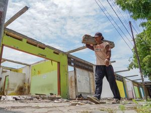 Bangunan Dibongkar, Revitalisasi Pasar Ngadiluwih Dimulai Tahun 2025