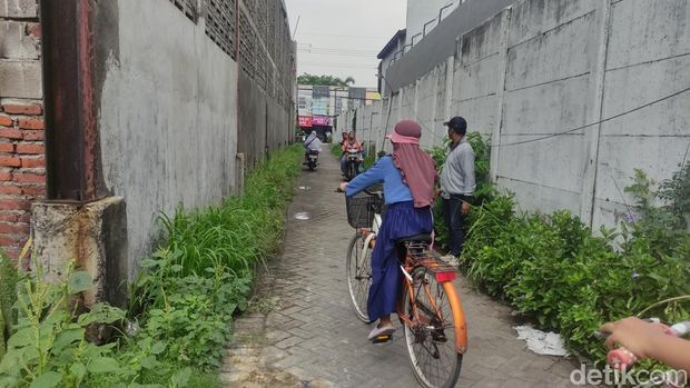 Lokasi pengeroyokan anak perempuan di Taman, Sidoarjo