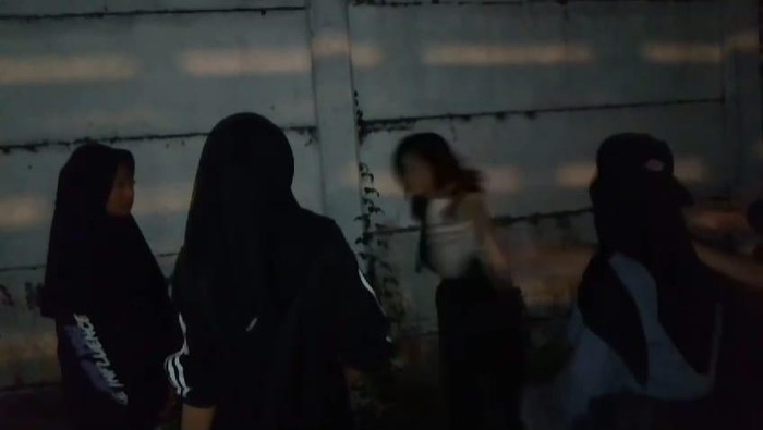 Video pengeroyokan anak perempuan di Taman, Sidoarjo