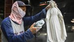 Perajin Patung Rohani Kebanjiran Order Jelang Natal
