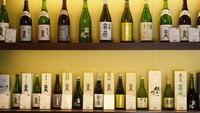 Hasil akhirnya, sake dapat tersaji panas, dingin, atau pada suhu ruangan. (AP Photo/Hiro Komae) 