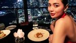 Wika Salim Makan Malam Mewah dan Kulineran di Eropa