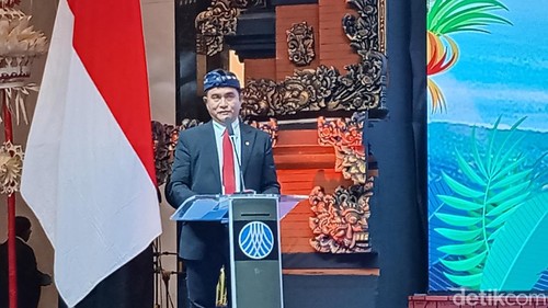 Menko Kumham Yusril Ihza Mahendra di Rakernas Peradi, Badung, Bali, Kamis (5/12/2024). (Aryo Mahendro/detikBali)