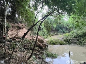 Bocah SD di Mojokerto Tertimpa Longsor Saat Memancing