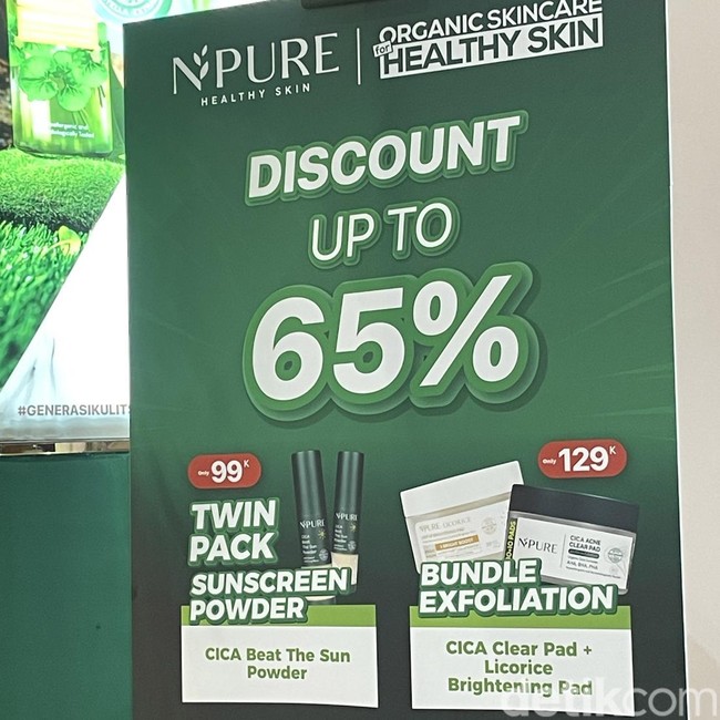Butuh skincare untuk merawat kulit berjerawat? Pilihannya yang 100 persen organik bisa didapatkan dari Npure yang menawarkan diskon. Ada promo menarik lain, seperti 2 sunscreen powder yang bisa dibeli dengan Rp 99 ribu saja, buy 1 get 1 Rp 89 ribu, lima sheet mask Rp 50 ribu, dll. Foto: Rahmi Anjani/Wolipop