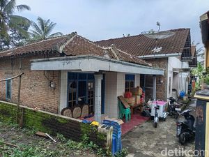 Rumah Tampak Sepi, Sunhaji Bakul Es Teh ke Jogja Persiapan Umrah