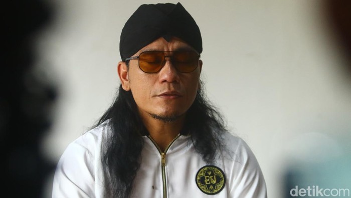 Gus Miftah saat menyampaikan mundur dari Utusan Presiden, Sleman, Jumat (6/12/2024).