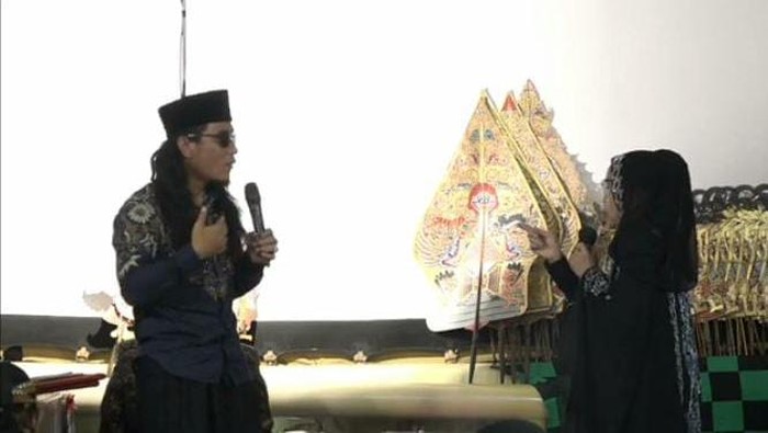 Cuplikan video lama Gus Miftah sebut pesinden, Yati Pesek lonte