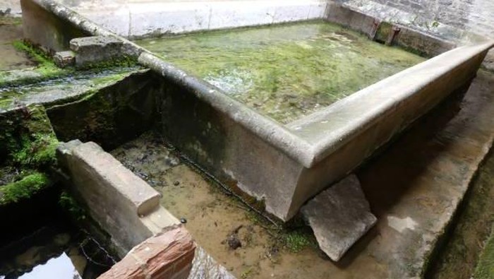 An old wash house in Burgundy in Etroyes