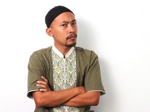 Pengertian Takabbur: Ciri, Dalil, Efek, dan Cara Mengatasinya
