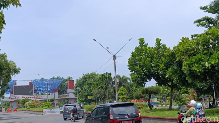 Ilustrasi PJU di Pangandaran.